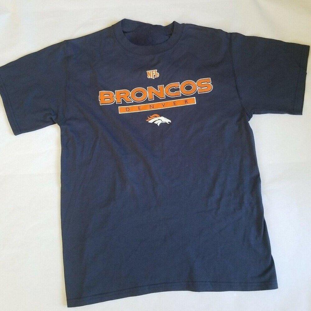 Denver Broncos Football Sunday Mile High Fan Graphic T-Shirt